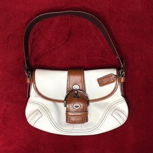 Vintage COACH Shoulder Purse